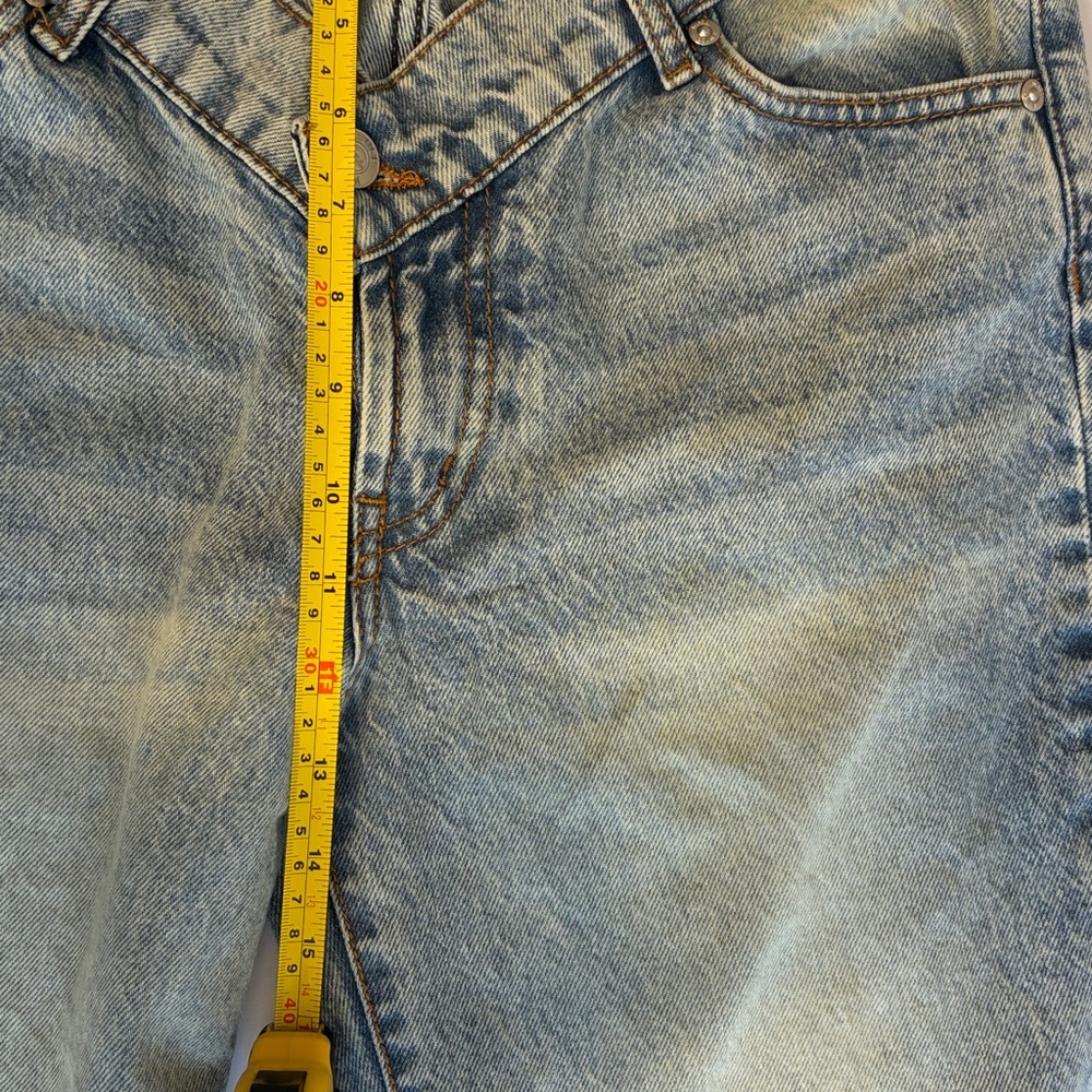 Revice V Cut Waist Jeans Size 26 Low Rise Light Wash Y2K Straight Leg - Picture 15 of 16
